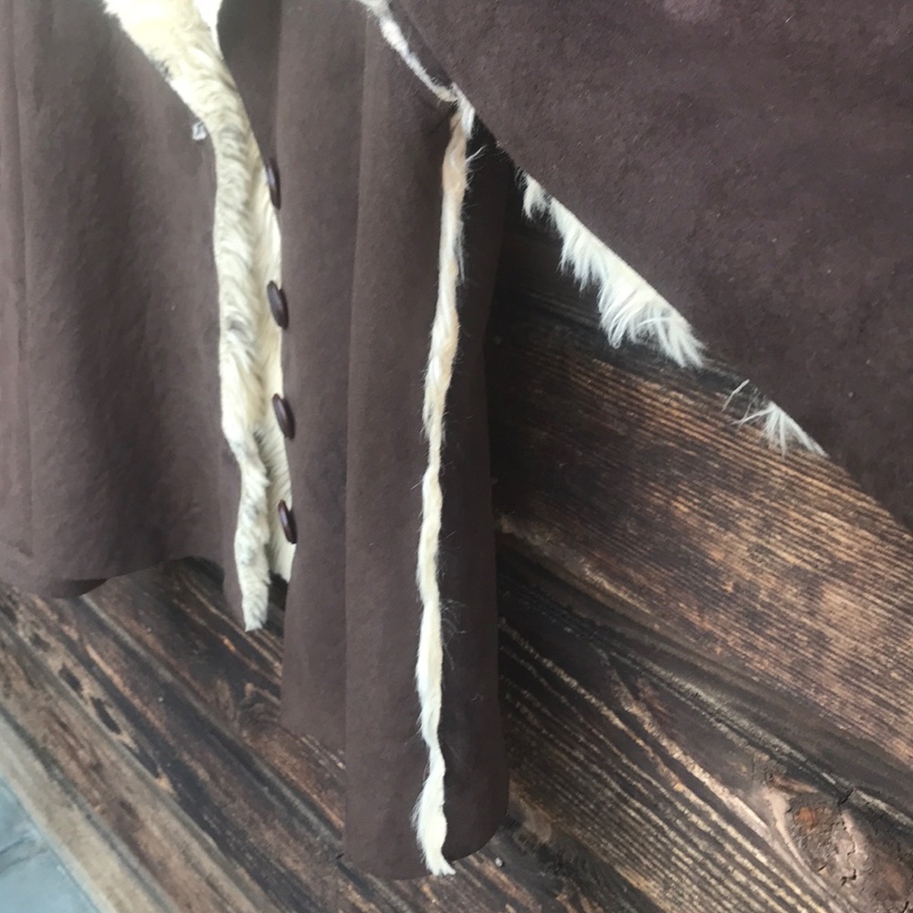 True Grit, Small, Elephant Fur Blazer - Picture 5 of 11